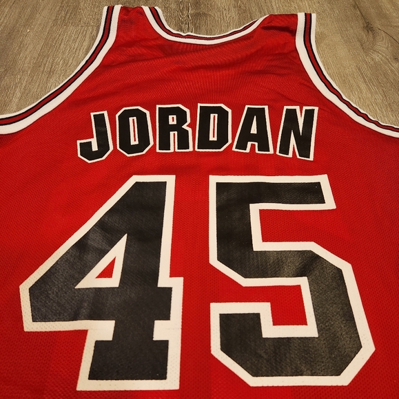 Vintage 90s Champion Michael Jordan Chicago Bulls Jersey Red 45 Size 40 Medium - Picture 5 of 8
